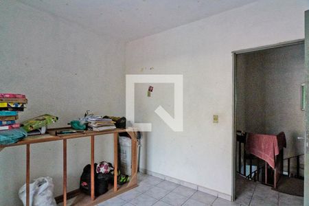 Casa para alugar com 300m², 4 quartos e 3 vagas Casa para alugar com 300m², 4 quartos e 3 vagasQuarto 4
