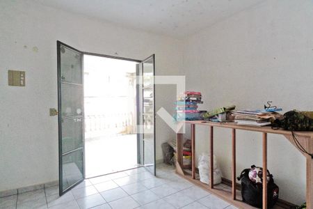 Casa para alugar com 300m², 4 quartos e 3 vagas Casa para alugar com 300m², 4 quartos e 3 vagasQuarto 4