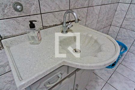 Casa para alugar com 300m², 4 quartos e 3 vagas Casa para alugar com 300m², 4 quartos e 3 vagasBanheiro 2