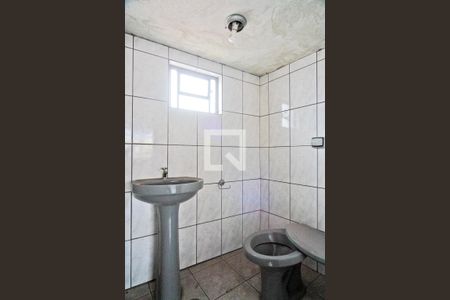 Casa para alugar com 300m², 4 quartos e 3 vagas Casa para alugar com 300m², 4 quartos e 3 vagasÁrea externa -Banheiro