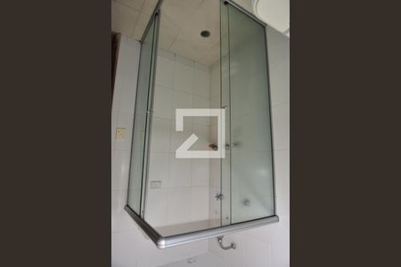 Casa à venda com 240m², 4 quartos e 4 vagasSuíte