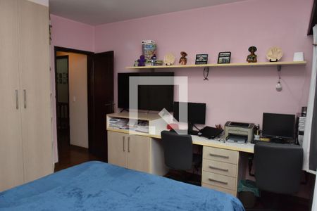 Casa à venda com 240m², 4 quartos e 4 vagasQuarto 2