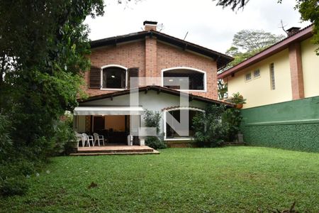 Casa à venda com 240m², 4 quartos e 4 vagasQuintal