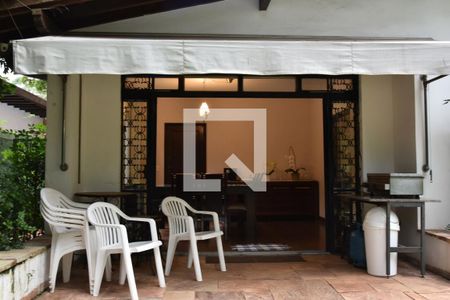 Casa à venda com 240m², 4 quartos e 4 vagasVaranda da Sala de Jantar