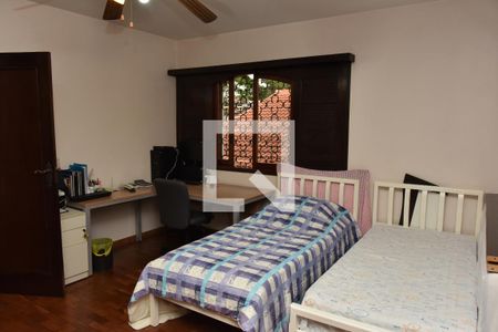 Casa à venda com 240m², 4 quartos e 4 vagasQuarto 4