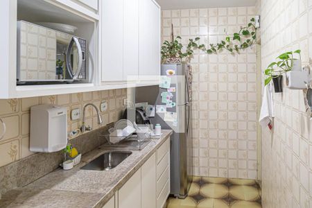 Apartamento à venda com 85m², 2 quartos e 1 vagaCozinha