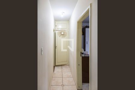 Apartamento à venda com 85m², 2 quartos e 1 vagaCorredor