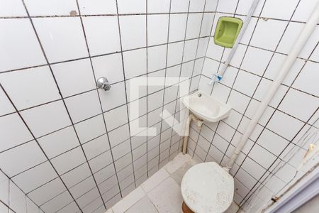 Casa para alugar com 30m², 1 quarto e sem vagaBanheiro