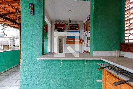 Casa à venda com 150m², 3 quartos e 2 vagas Casa à venda com 150m², 3 quartos e 2 vagasChurrasqueira