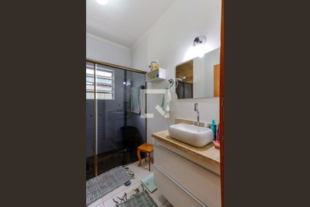 Casa à venda com 150m², 3 quartos e 2 vagas Casa à venda com 150m², 3 quartos e 2 vagasBanheiro 2