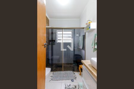 Casa à venda com 150m², 3 quartos e 2 vagas Casa à venda com 150m², 3 quartos e 2 vagasBanheiro 2