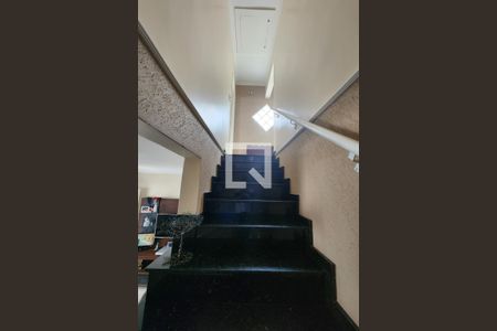 Escada de casa à venda com 3 quartos, 115m² em Mauá, São Caetano do Sul