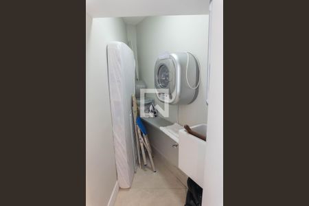 Apartamento à venda com 60m², 2 quartos e 1 vagaÁrea de Serviço