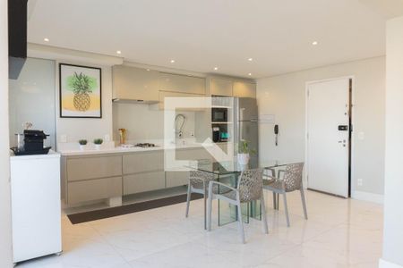 Sala/Cozinha de apartamento à venda com 2 quartos, 60m² em Consolação, São Paulo