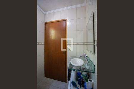 Casa à venda com 120m², 4 quartos e 2 vagas Casa à venda com 120m², 4 quartos e 2 vagasBanheiro