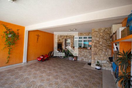 Casa à venda com 120m², 4 quartos e 2 vagas Casa à venda com 120m², 4 quartos e 2 vagasGaragem