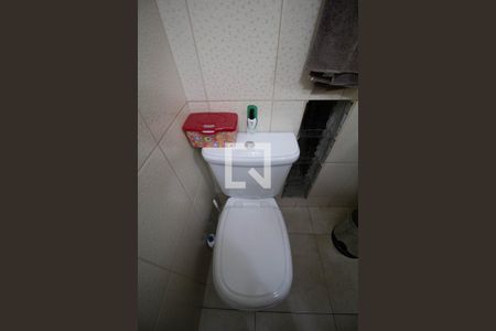 Casa à venda com 120m², 4 quartos e 2 vagas Casa à venda com 120m², 4 quartos e 2 vagasLavabo