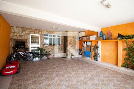 Casa à venda com 120m², 4 quartos e 2 vagas Casa à venda com 120m², 4 quartos e 2 vagasGaragem