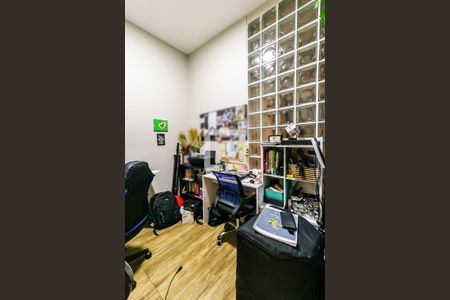 Casa de condomínio para alugar com 146m², 3 quartos e 2 vagas Casa de condomínio para alugar com 146m², 3 quartos e 2 vagasEscritório