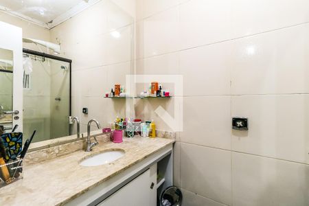 Casa de condomínio para alugar com 146m², 3 quartos e 2 vagas Casa de condomínio para alugar com 146m², 3 quartos e 2 vagasBanheiro da Suíte