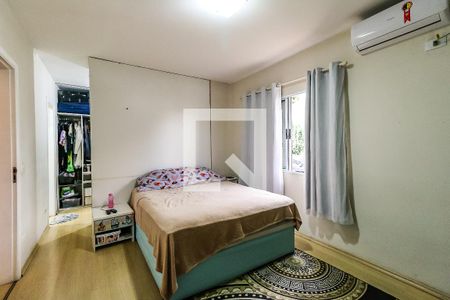 Casa de condomínio para alugar com 146m², 3 quartos e 2 vagas Casa de condomínio para alugar com 146m², 3 quartos e 2 vagasSuíte