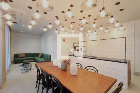 Apartamento para alugar com 39m², 1 quarto e 1 vaga Apartamento para alugar com 39m², 1 quarto e 1 vagaÁrea comum - Salão de festas
