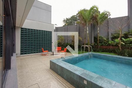 Apartamento para alugar com 39m², 1 quarto e 1 vaga Apartamento para alugar com 39m², 1 quarto e 1 vagaÁrea comum - Piscina