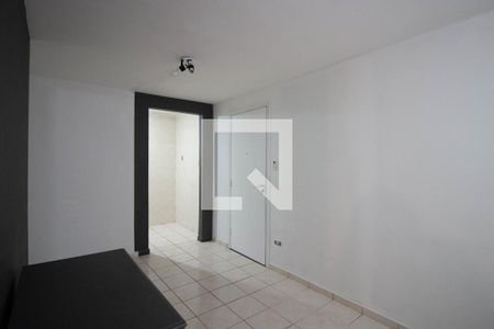 Sala de apartamento para alugar com 2 quartos, 47m² em Itaquera, São Paulo