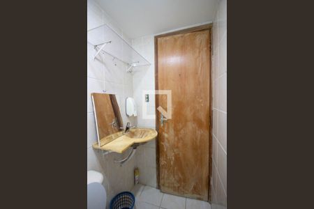 Apartamento para alugar com 47m², 2 quartos e 1 vaga Apartamento para alugar com 47m², 2 quartos e 1 vagaBanheiro