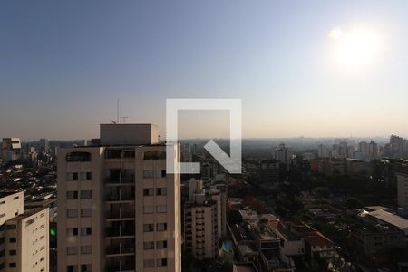 Apartamento para alugar com 244m², 4 quartos e 3 vagas Apartamento para alugar com 244m², 4 quartos e 3 vagasVista