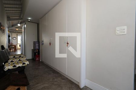 Apartamento para alugar com 244m², 4 quartos e 3 vagas Apartamento para alugar com 244m², 4 quartos e 3 vagasCorredor