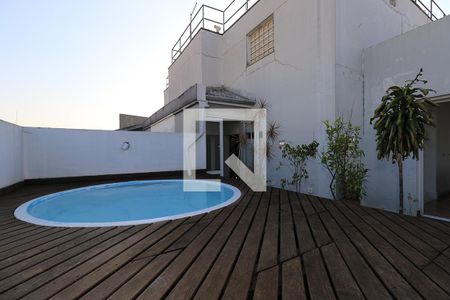 Apartamento para alugar com 244m², 4 quartos e 3 vagas Apartamento para alugar com 244m², 4 quartos e 3 vagasTerraço e Piscina