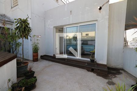 Apartamento para alugar com 244m², 4 quartos e 3 vagas Apartamento para alugar com 244m², 4 quartos e 3 vagasTerraço e Piscina