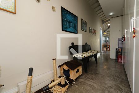 Apartamento para alugar com 244m², 4 quartos e 3 vagas Apartamento para alugar com 244m², 4 quartos e 3 vagasCorredor