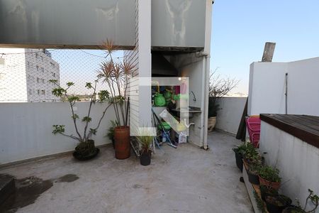 Apartamento para alugar com 244m², 4 quartos e 3 vagas Apartamento para alugar com 244m², 4 quartos e 3 vagasTerraço e Piscina