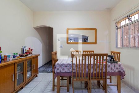 Casa à venda com 284m², 4 quartos e 2 vagasCozinha