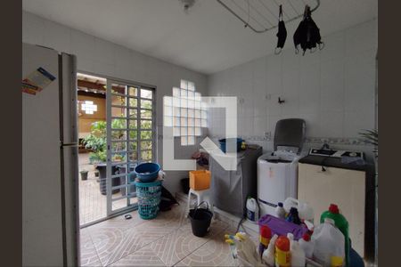 Casa à venda com 284m², 4 quartos e 2 vagasÁrea de Serviço