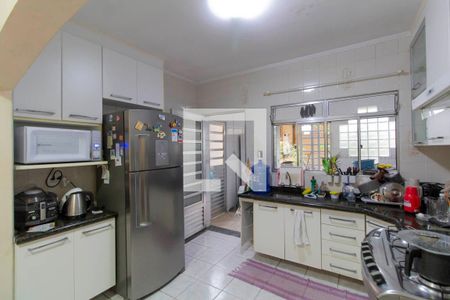 Casa à venda com 284m², 4 quartos e 2 vagasCozinha