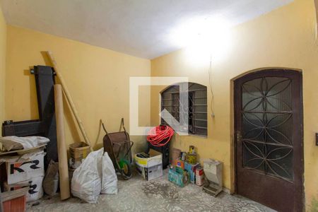 Casa à venda com 284m², 4 quartos e 2 vagasQuintal