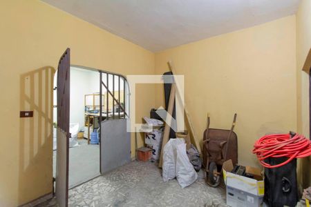 Casa à venda com 284m², 4 quartos e 2 vagasQuintal