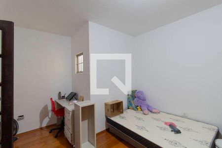 Casa à venda com 284m², 4 quartos e 2 vagasQuarto 2