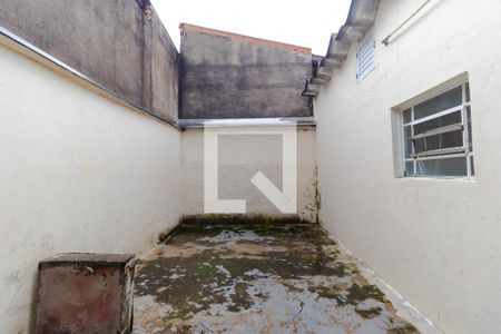 Casa à venda com 190m², 3 quartos e 8 vagasQuintal da Casa 02