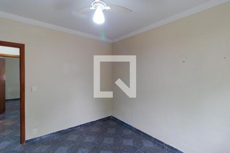 Casa à venda com 190m², 3 quartos e 8 vagasQuarto 01 da Casa 01