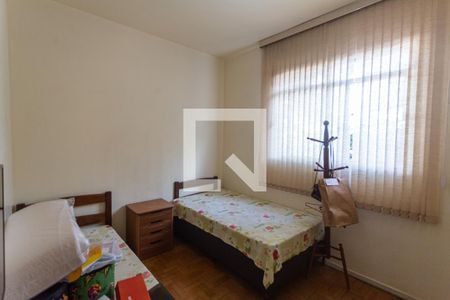Quarto 1 de apartamento para alugar com 2 quartos, 80m² em Cruzeiro, Belo Horizonte