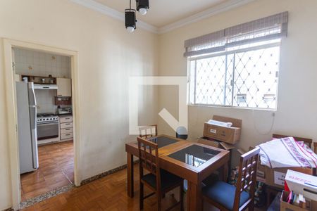 Sala 1 de apartamento para alugar com 2 quartos, 80m² em Cruzeiro, Belo Horizonte