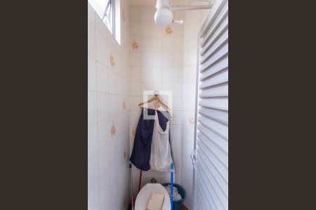 Apartamento para alugar com 80m², 2 quartos e 1 vagaBanheiro de Serviço