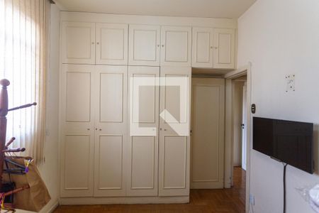 Apartamento para alugar com 80m², 2 quartos e 1 vagaArmário do Quarto 1