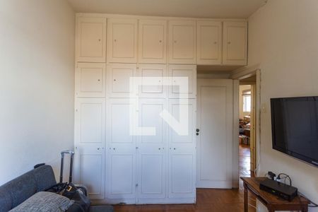 Apartamento para alugar com 80m², 2 quartos e 1 vagaArmário do Quarto 2