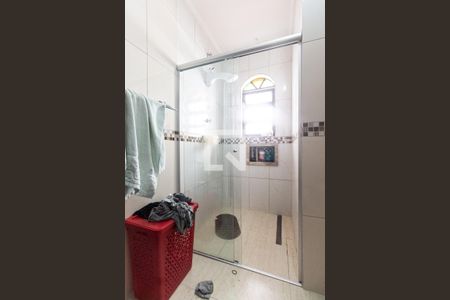 Casa à venda com 300m², 4 quartos e 8 vagas Casa à venda com 300m², 4 quartos e 8 vagasSuíte