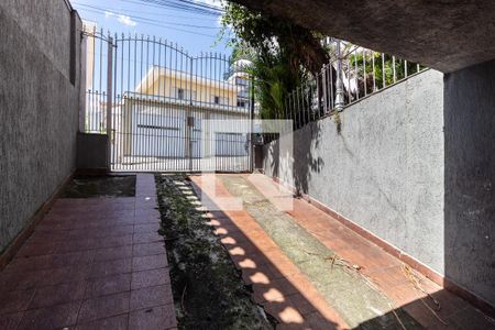 Casa à venda com 300m², 4 quartos e 8 vagas Casa à venda com 300m², 4 quartos e 8 vagasGaragem